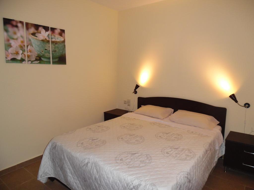 Artemis Appartments Pitsidia Dış mekan fotoğraf